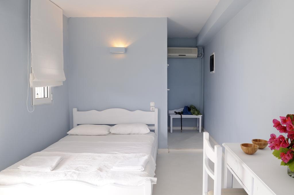 Kymothoi Rooms & Pool Bar Gavrio Oda fotoğraf