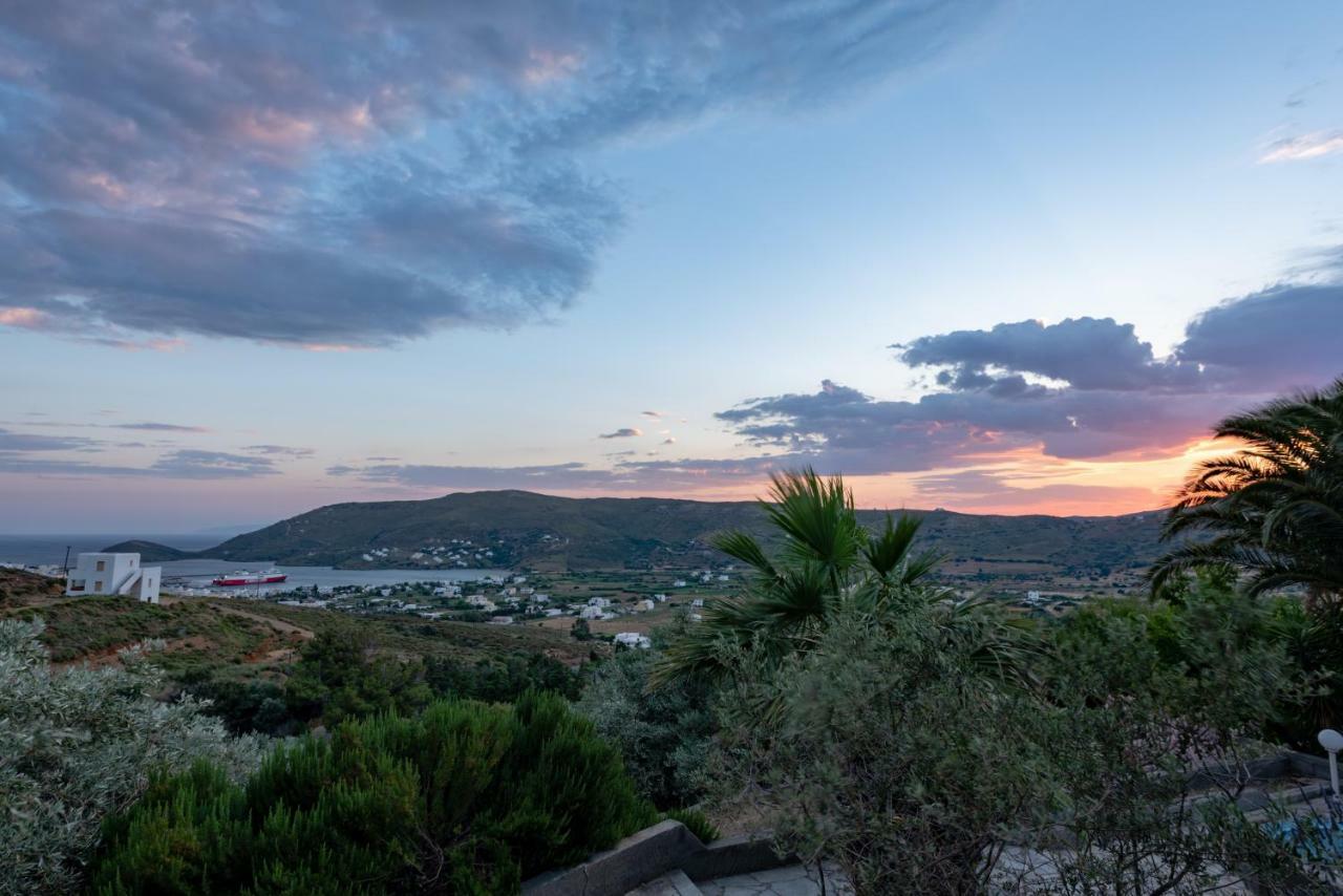 Kymothoi Rooms & Pool Bar Gavrio Dış mekan fotoğraf