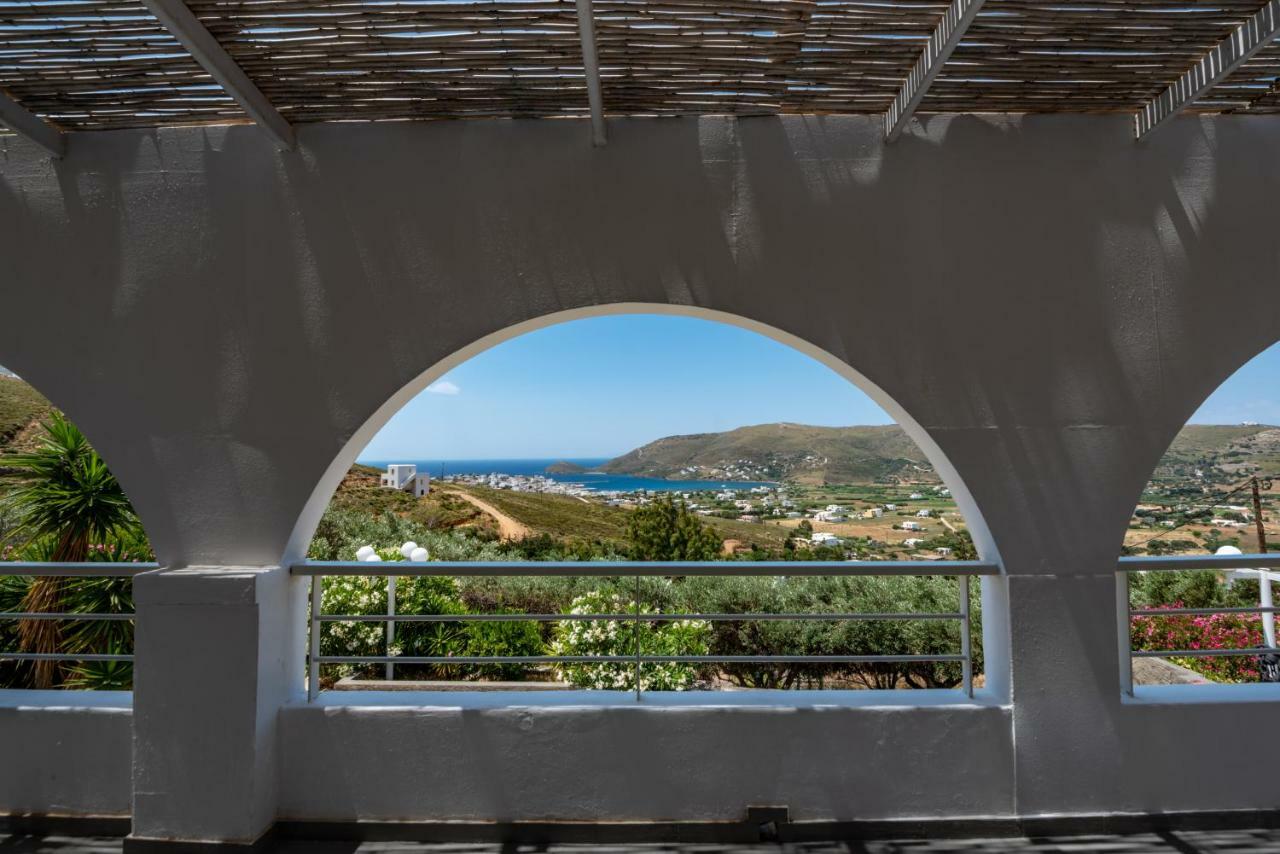 Kymothoi Rooms & Pool Bar Gavrio Dış mekan fotoğraf
