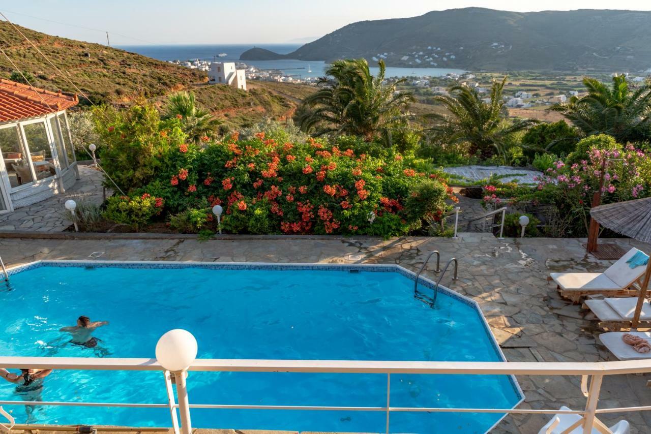 Kymothoi Rooms & Pool Bar Gavrio Dış mekan fotoğraf