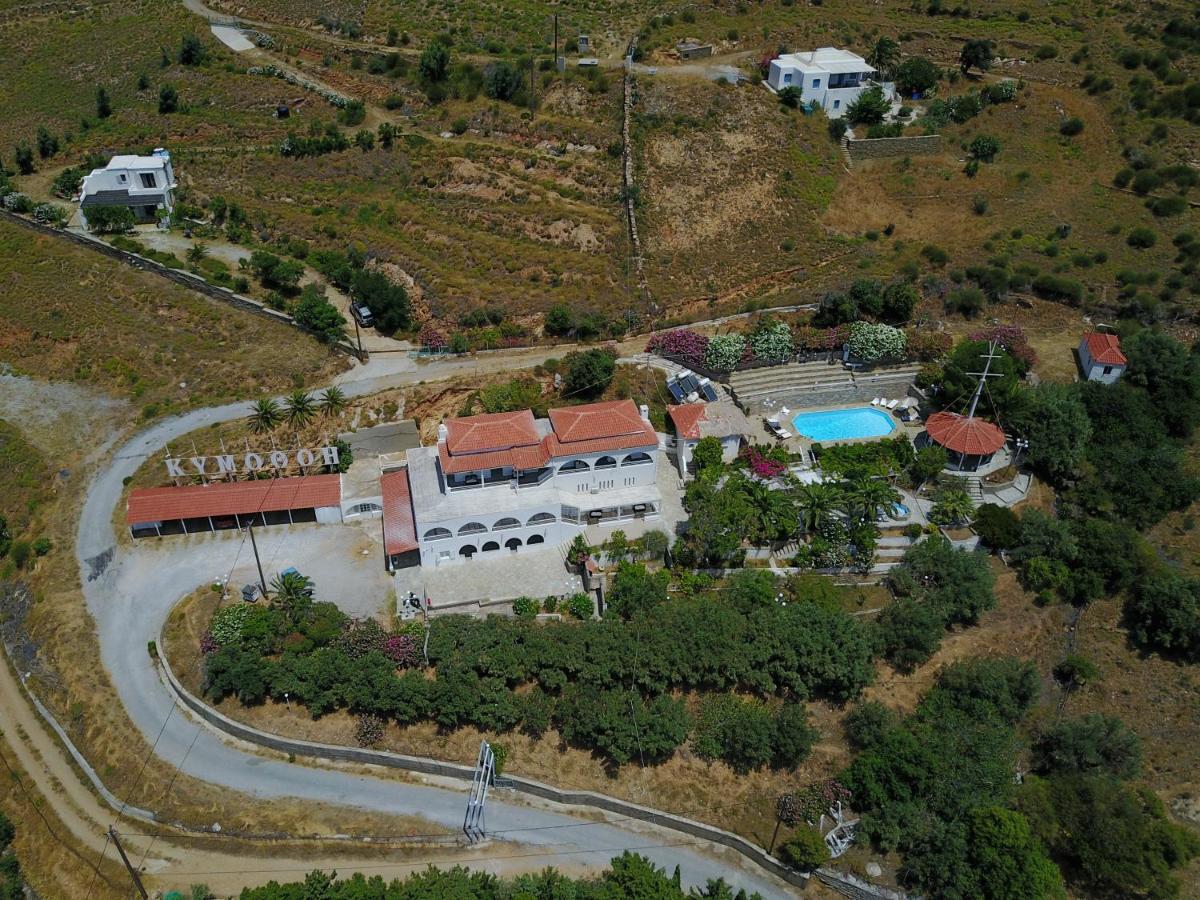 Kymothoi Rooms & Pool Bar Gavrio Oda fotoğraf